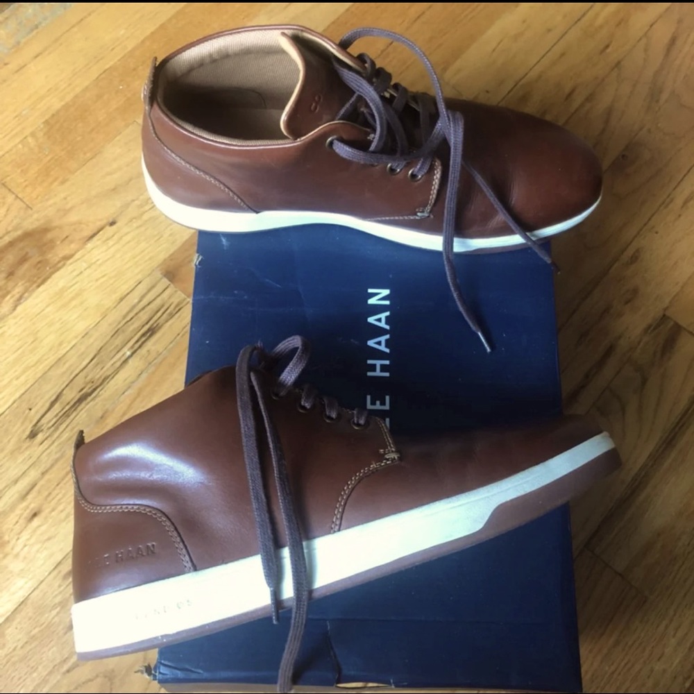 COLE HAAN Grand.OS Vartan 2.0 Midcut Woodbury Smith Leather Chukka Sneaker 10 M
